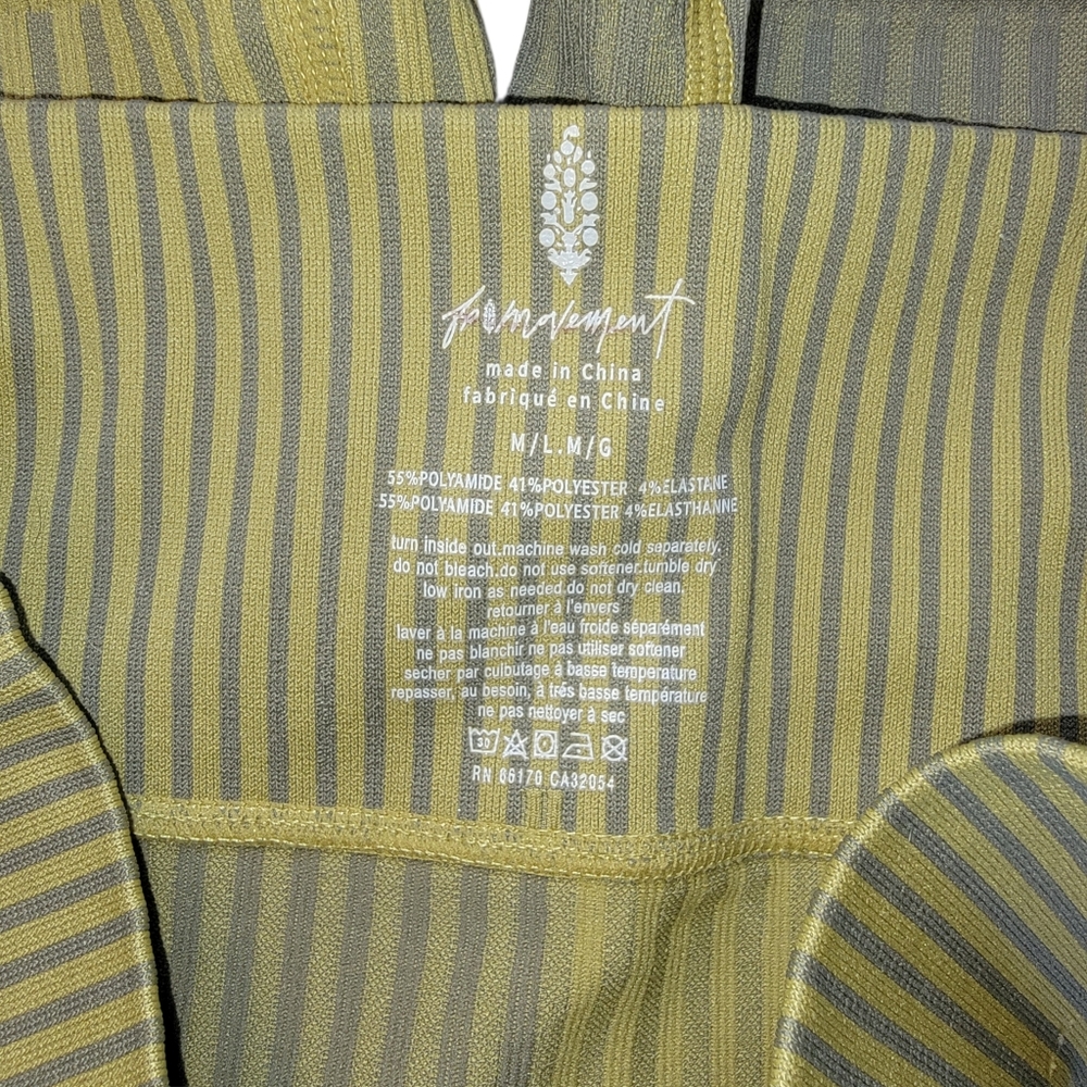 Free People Movement Yellow/Grey Striped Biker Shorts Size M/L Desert Combo - Picture 5 of 5